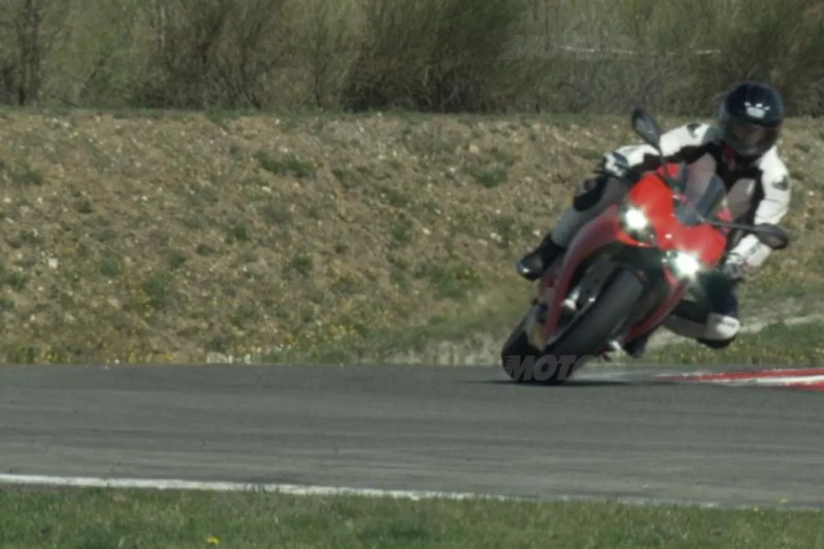 Nico Cereghini torna a correre nel CIV con la Ducati Panigale! (6)