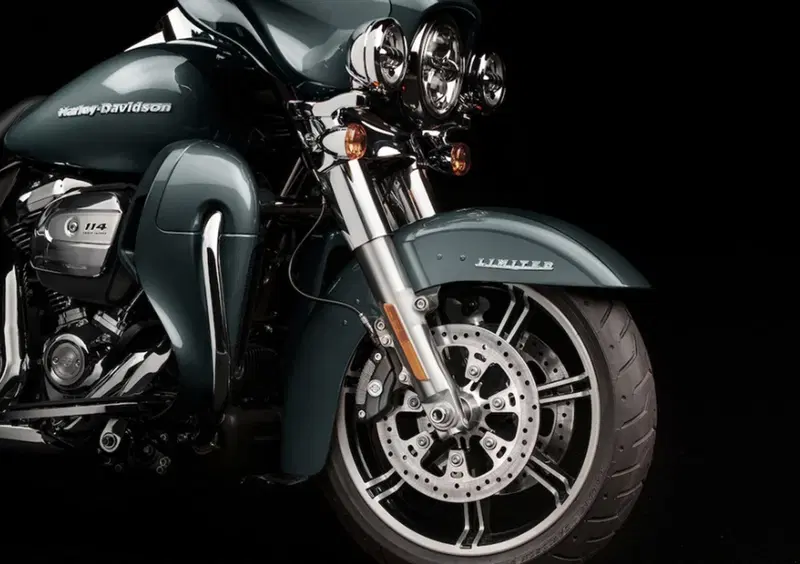 Harley-Davidson Touring 114 Electra Glide Ultra Limited (2020) - FLHTK (3)