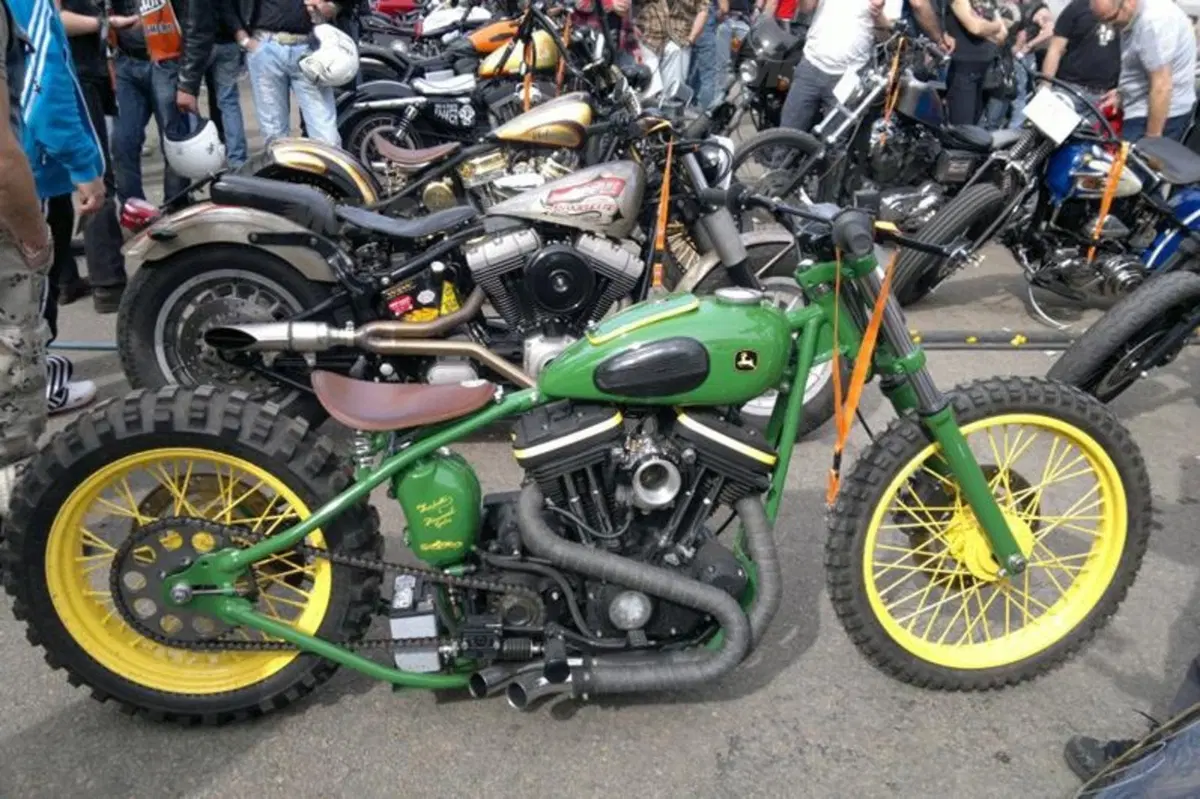 Riding Season: oltre 3.000 moto a Milano per inaugurare la stagione motociclistica (9)