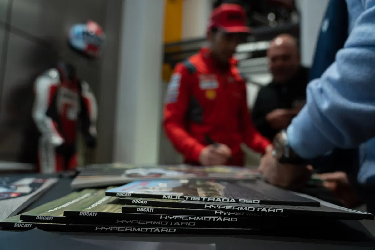 Ducati inaugura un nuovo Store a Catania (2)