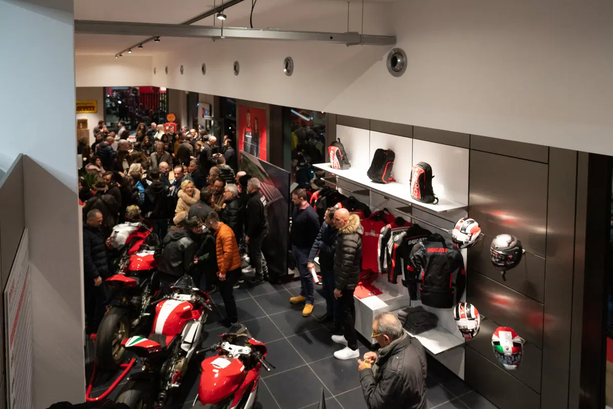 Ducati inaugura un nuovo Store a Catania (14)