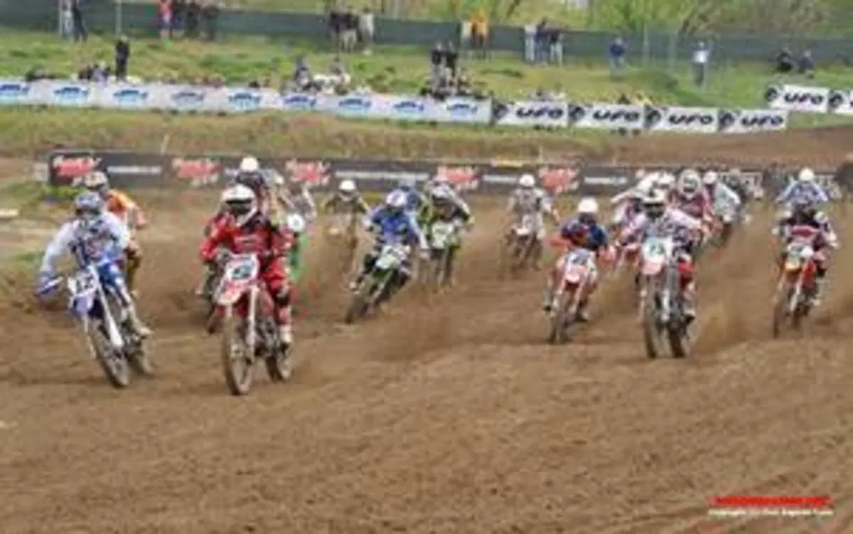 Battig, Bracesco e Fontanesi vincono la 1ª gara del Campionato Italiano MX (4)