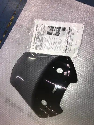 PARABREZZA SCURO ORIGINALE MRA PER KAWASAKI VERSYS