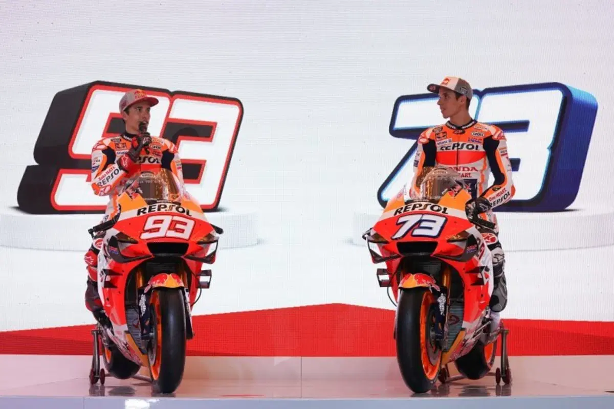 MotoGP. Il debutto ufficiale del team Honda 2020 e dei fratelli Marquez (11)