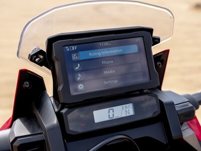 Honda Africa Twin: ecco com'&egrave; il simulatore della dashboard