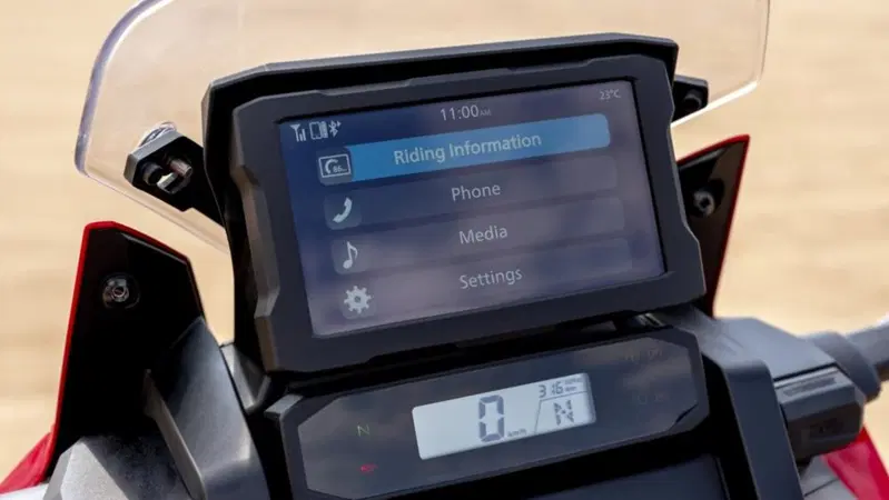 Honda Africa Twin: ecco com'&egrave; il simulatore della dashboard