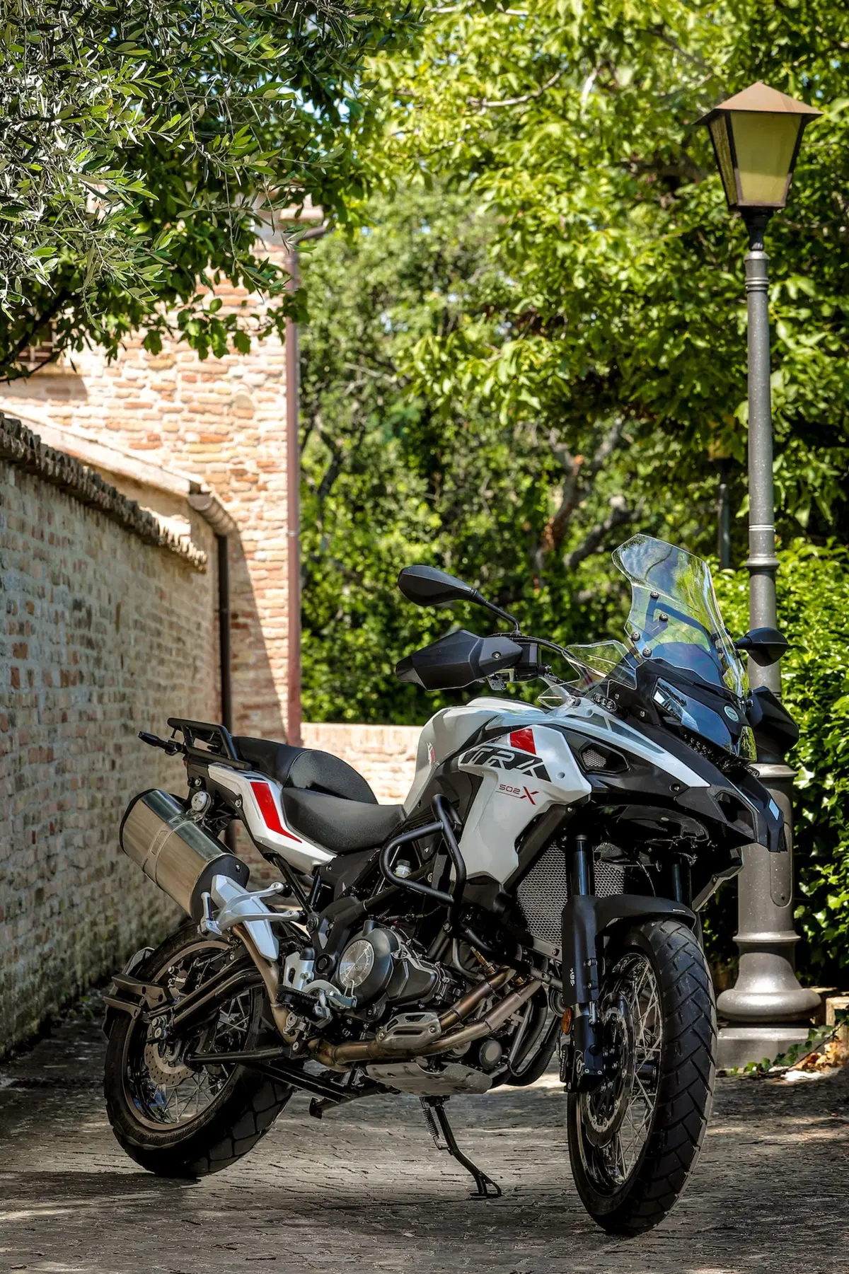Benelli TRK 502X (7)