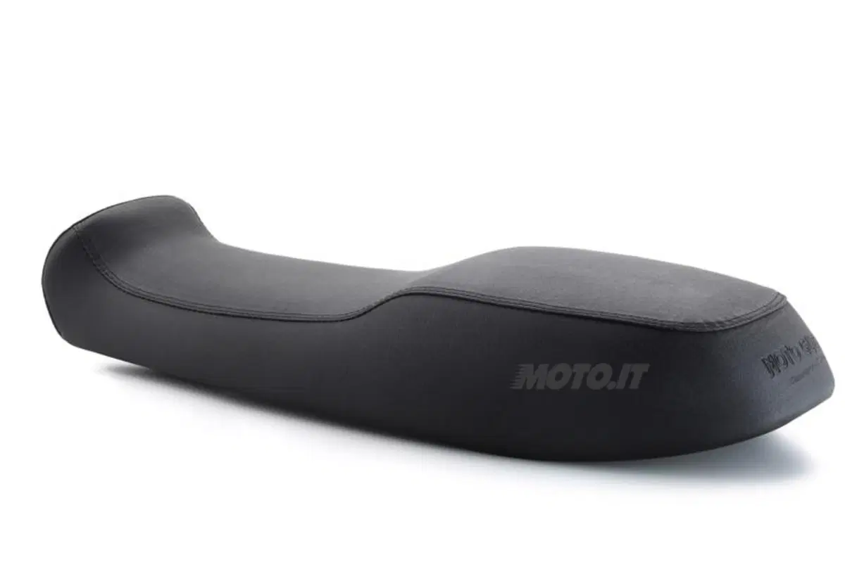 Moto Guzzi V7 2012  (57)
