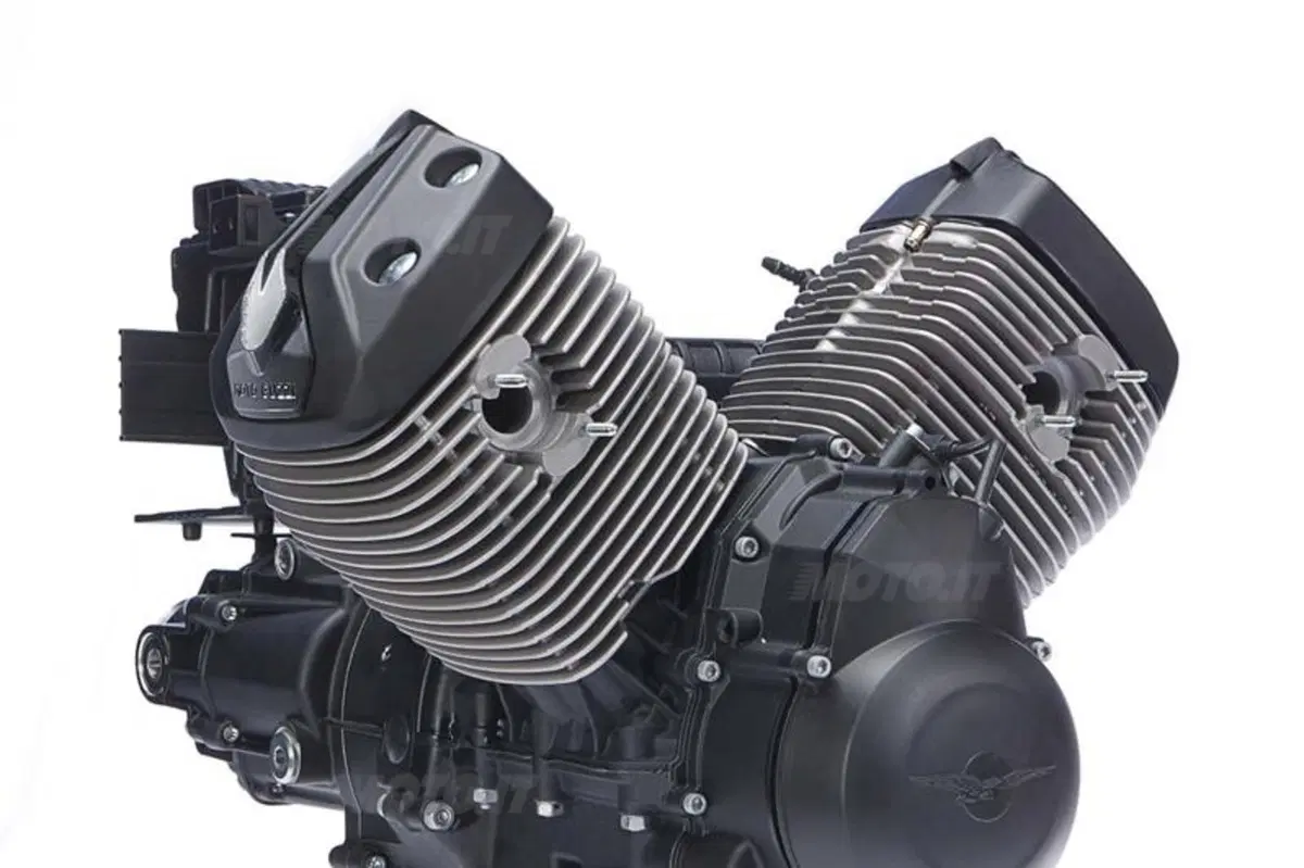 Moto Guzzi V7 2012  (58)