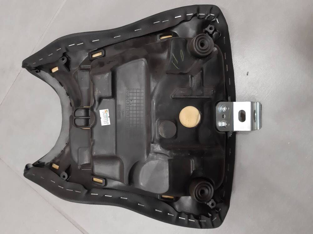 Sedile per Kawasaki ER 6F (3)