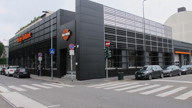 Harley-Davidson Gate32 inaugura a Milano sabato 14