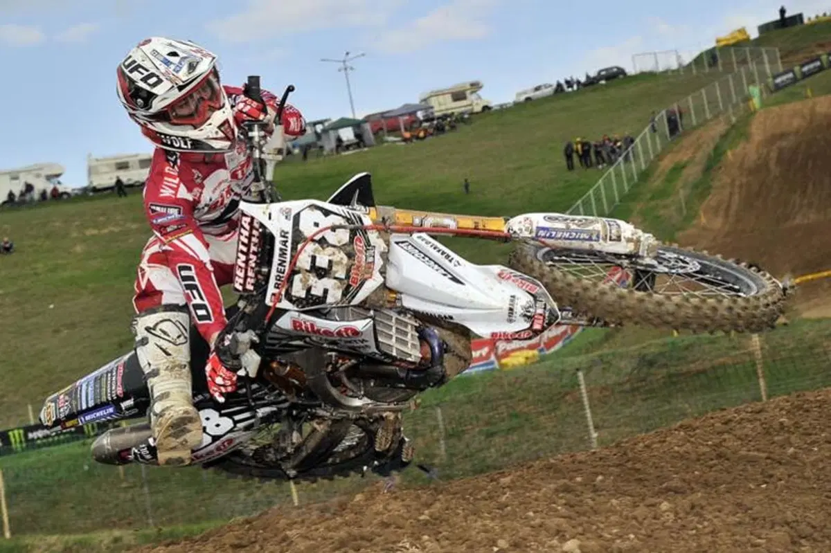 Motocross. Infortunati  Arnaud Tonus e Cristophe Charlier (3)