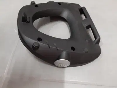 Piastre Bauletto Givi monolock