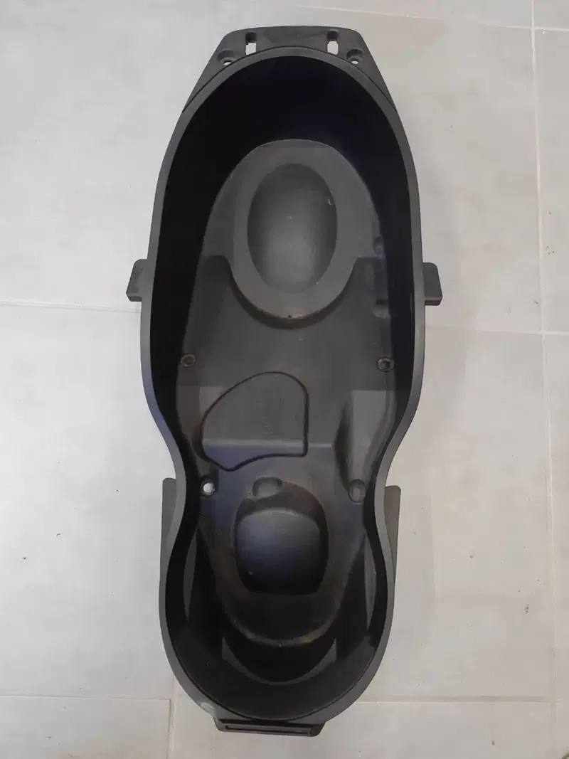 Vano sottosella Yamaha XMax up 125
