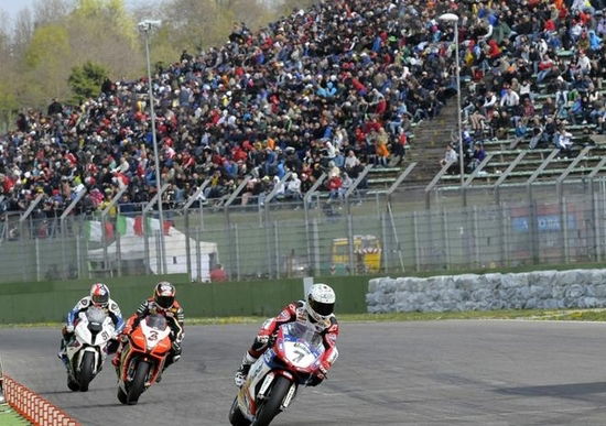 Superbike. Il back stage di Imola