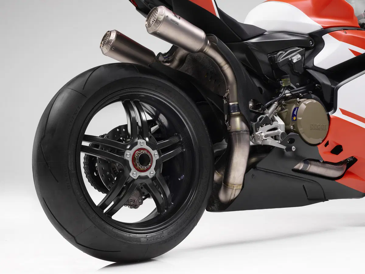 Ducati Superleggera: dietro le quinte (18)