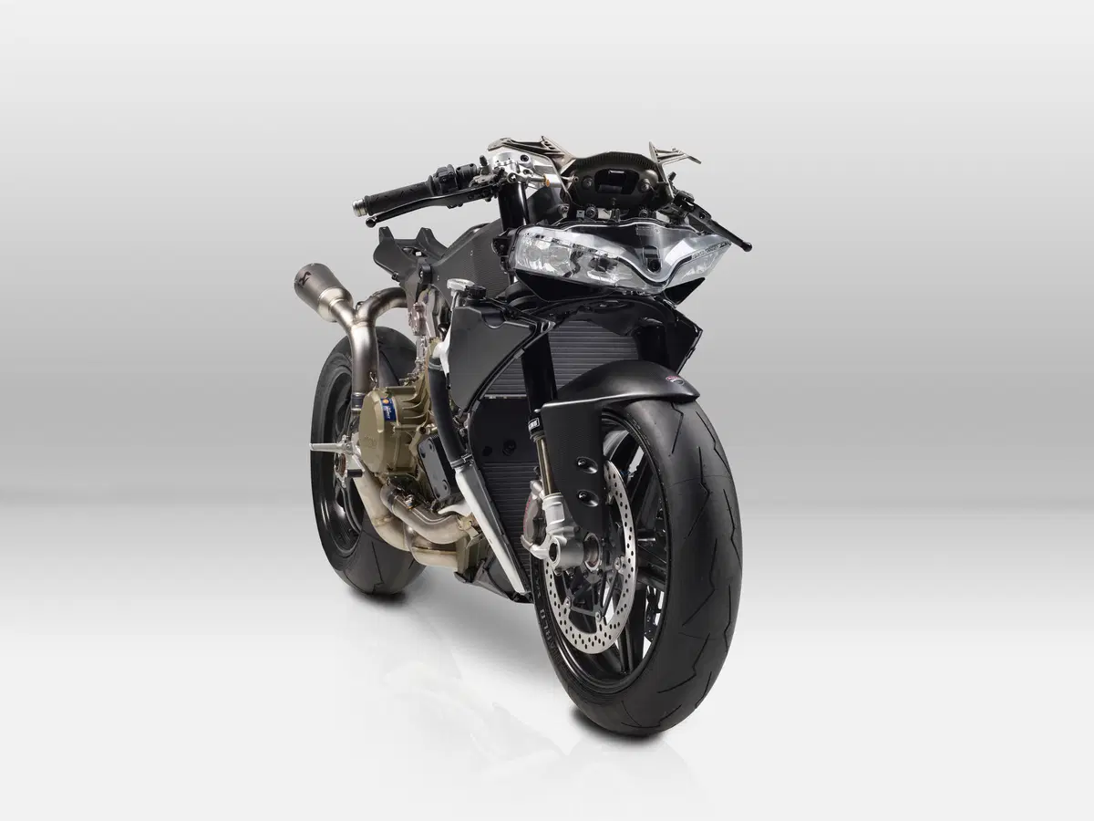 Ducati Superleggera: dietro le quinte (40)