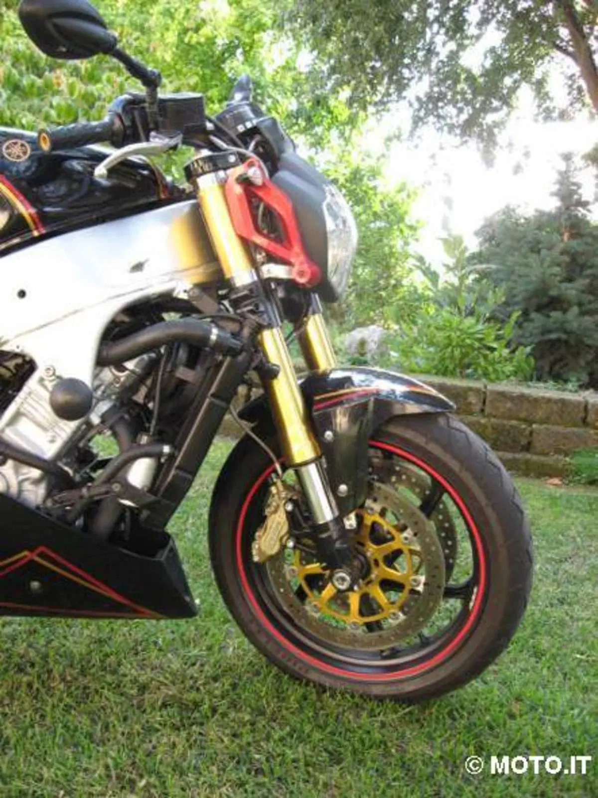 Le Strane di Moto.it: Yamaha YZF 1000 R Thunderace (9)