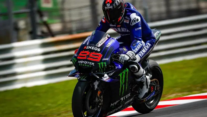 Jorge Lorenzo: "Emozionante tornare su una Yamaha"