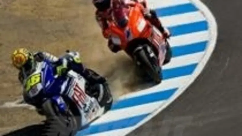 Recensione. "Fastest - Il pi&ugrave; veloce" il film su Valentino Rossi e i campioni della MotoGP