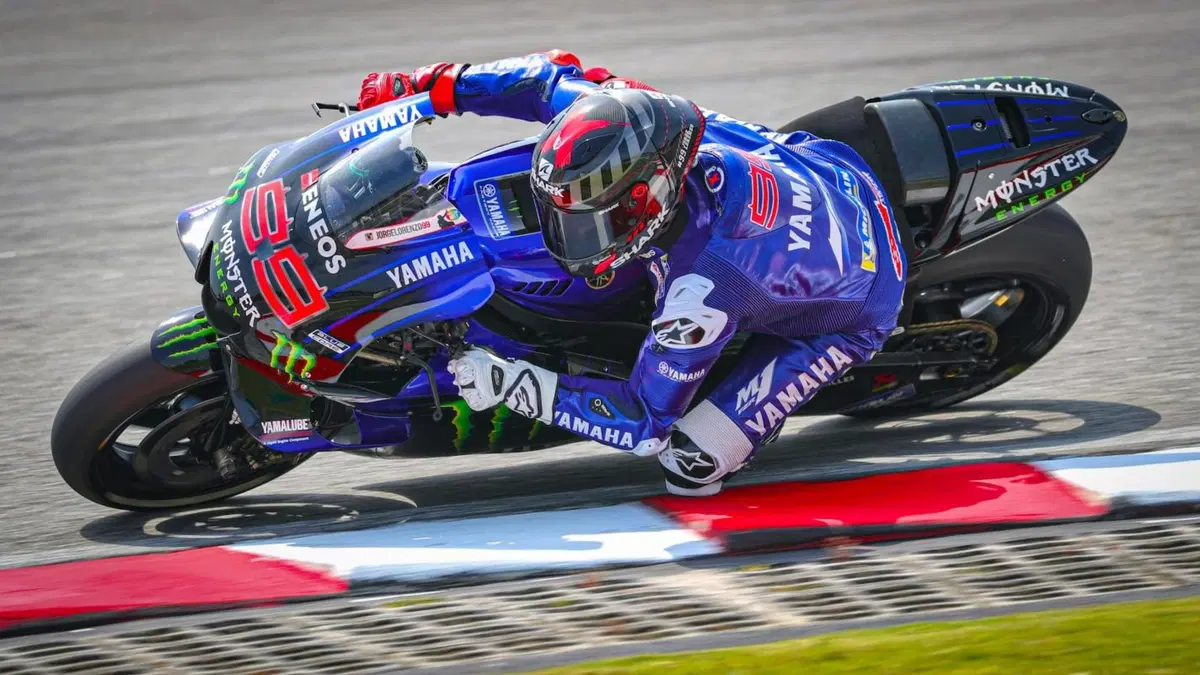 Jorge Lorenzo: "Emozionante tornare su una Yamaha"