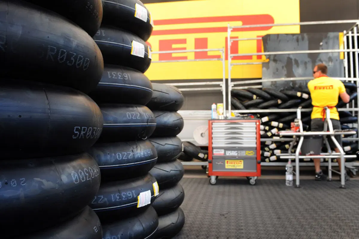 Pirelli presenta il nuovo Diablo Supercorsa SC