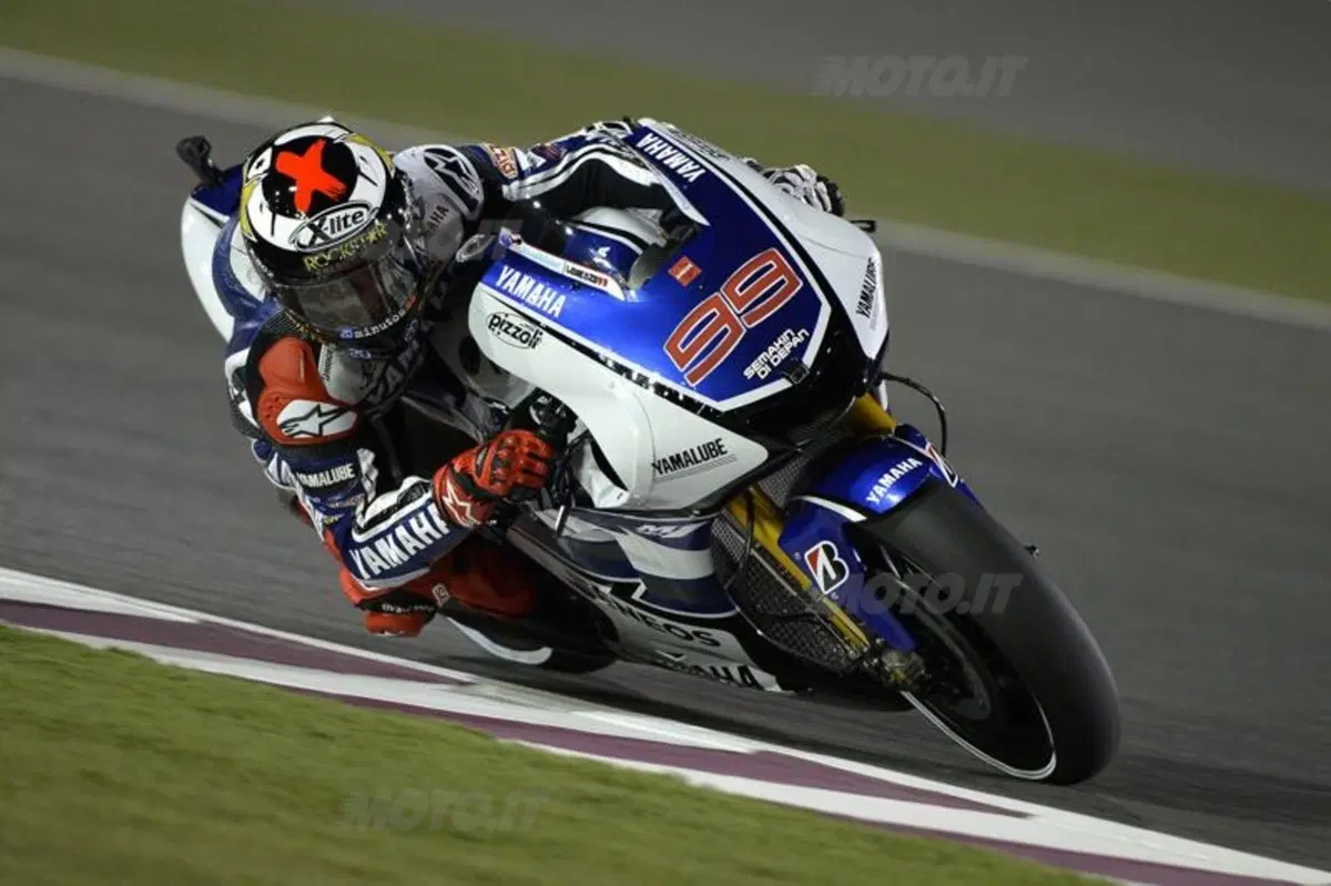 Stoner è il più veloce nelle prove libere in Qatar (4)