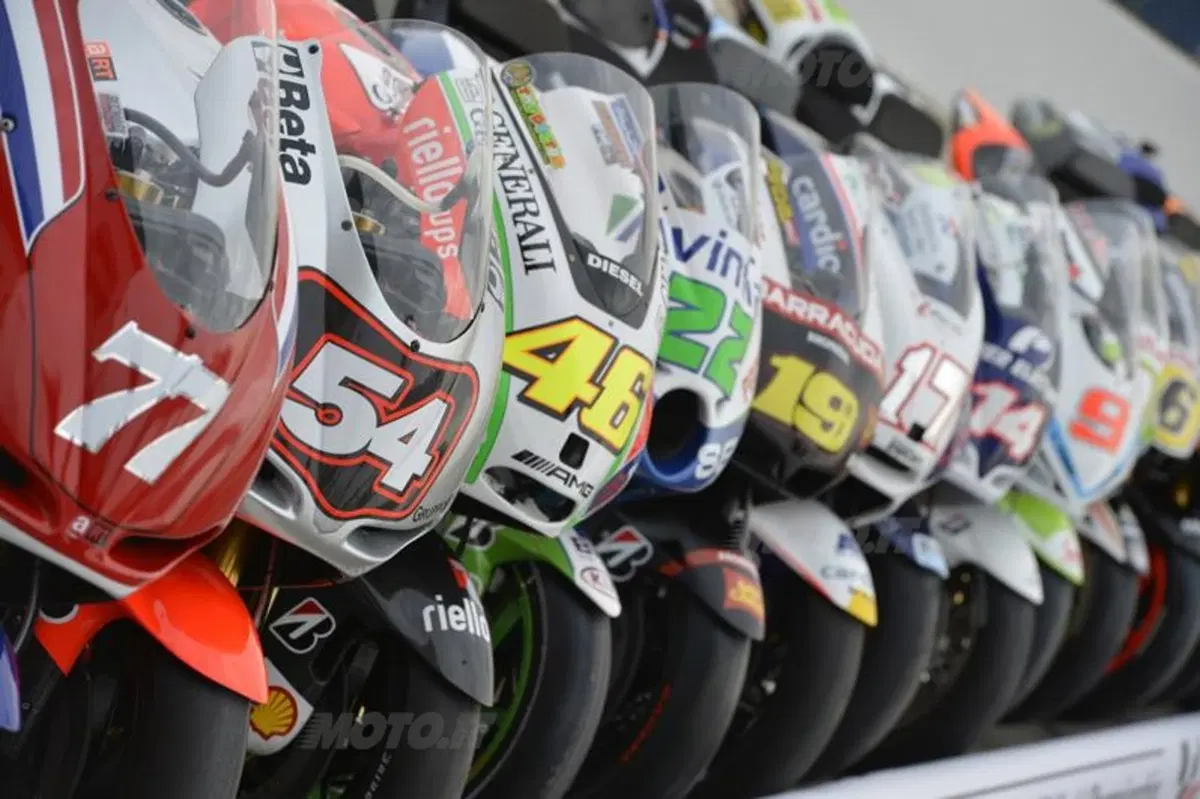 Stoner è il più veloce nelle prove libere in Qatar (7)
