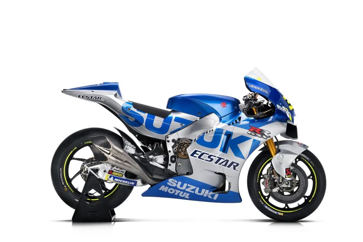 MotoGP. Presentato a Sepang il team Suzuki 2020 (14)