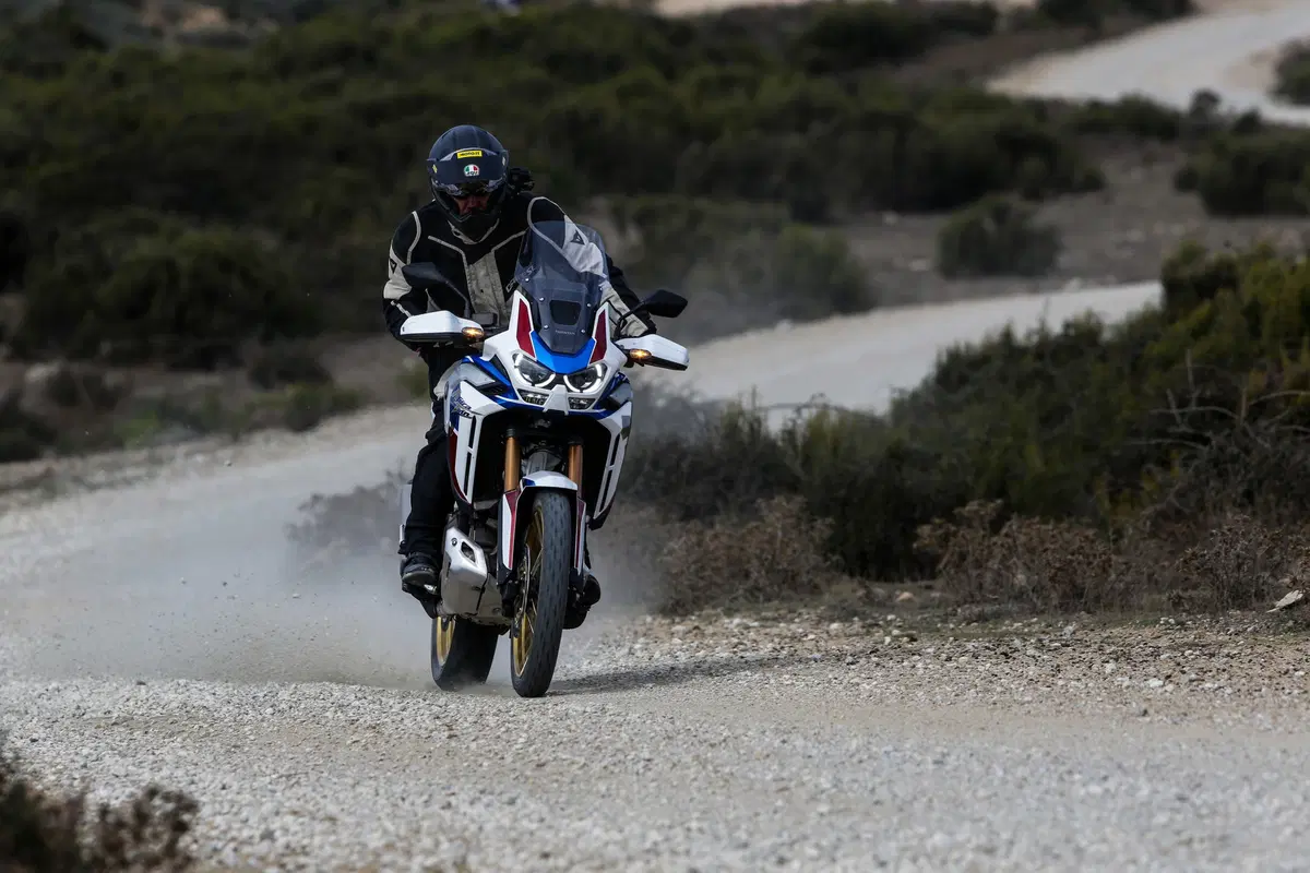 Honda Africa Twin CRF1100L Adventure Sports: TEST, anteprima VIDEO (3)