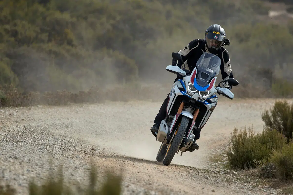Honda Africa Twin CRF1100L Adventure Sports: TEST, anteprima VIDEO (4)