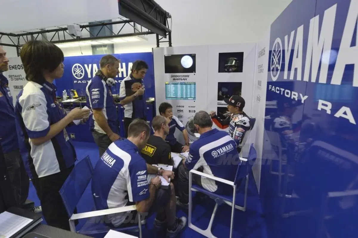 Stoner è il più veloce nelle prove libere in Qatar (37)