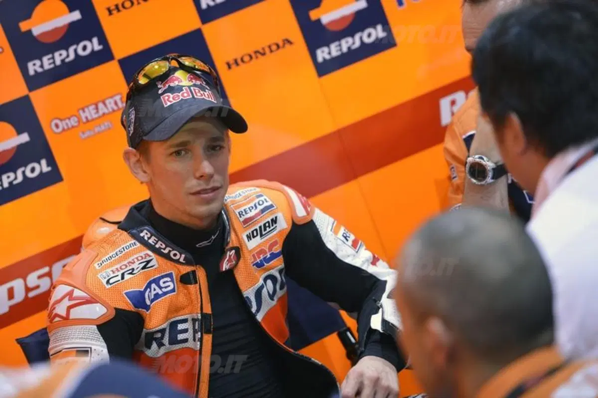 Stoner è il più veloce nelle prove libere in Qatar (49)