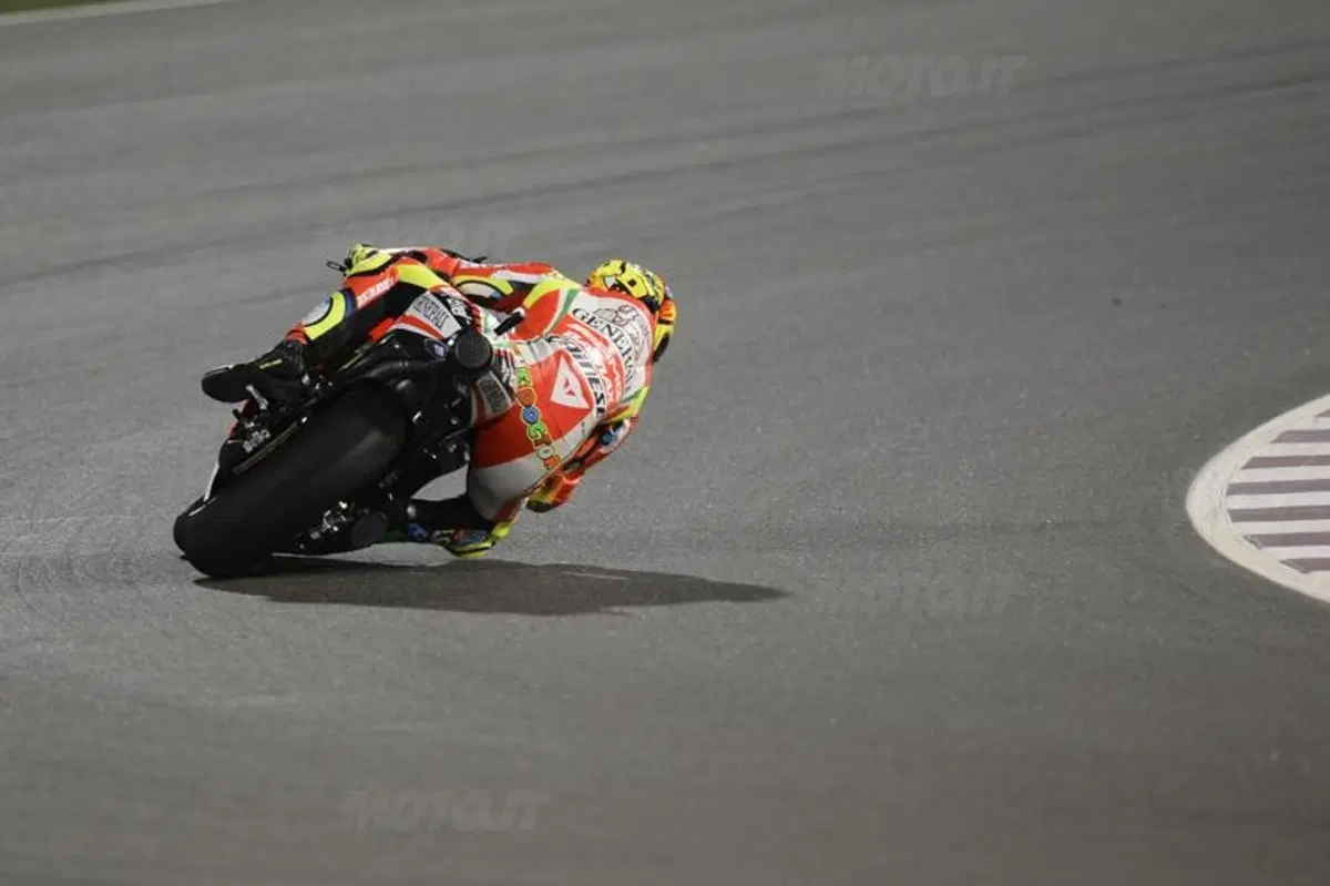 Stoner è il più veloce nelle prove libere in Qatar (51)