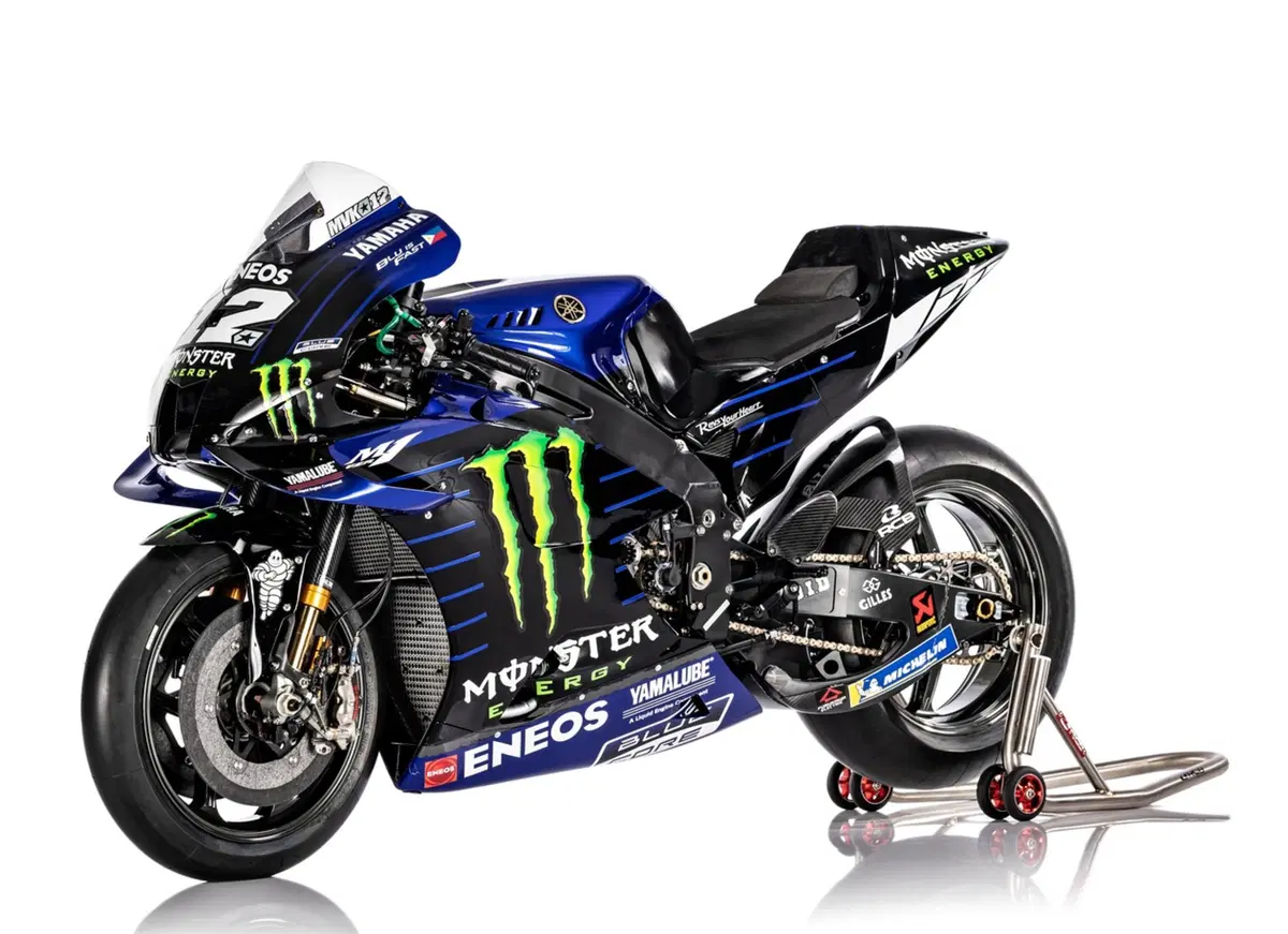 Rossi (15)