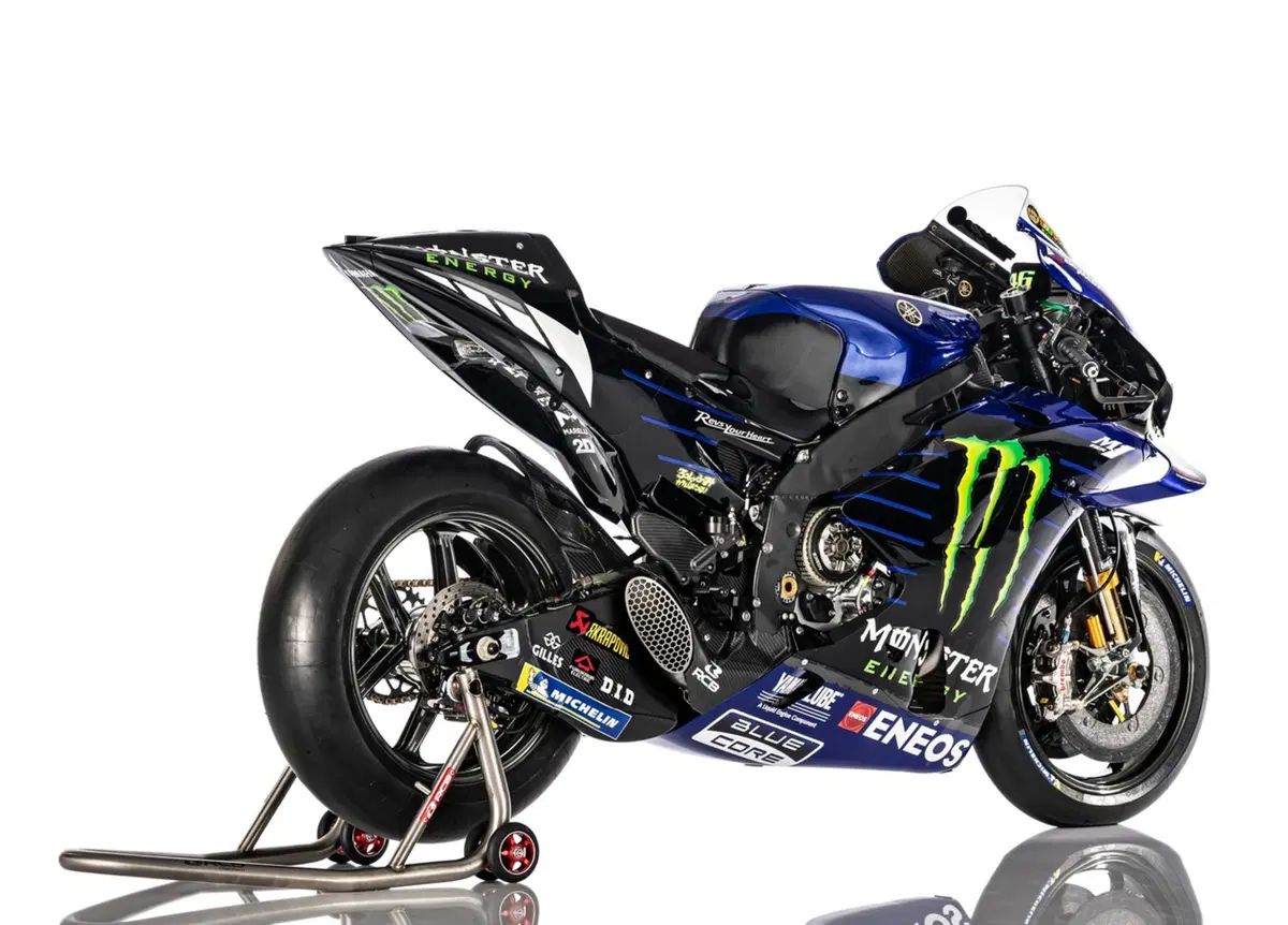 Rossi (23)