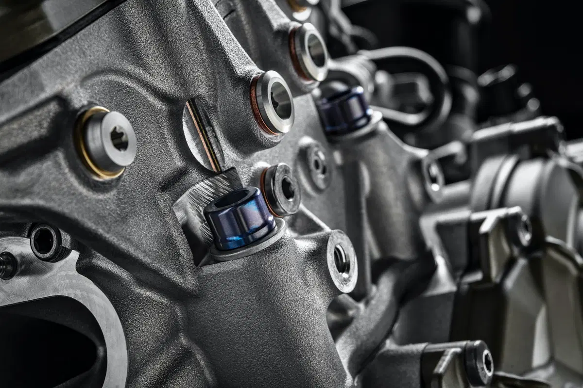 Ducati Superleggera V4. 234 cv, 152 kg e aerodinamica da GP (11)