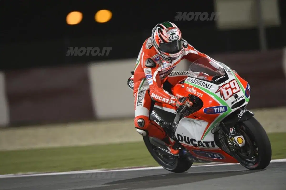 Stoner è il più veloce nelle prove libere in Qatar (61)