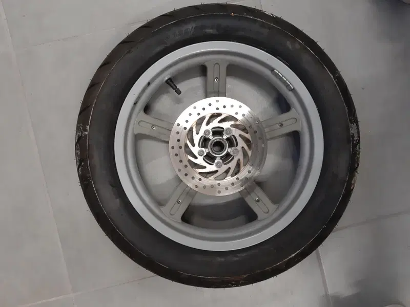 Cerchio ruota posteriore Aprilia Scarabeo (2)