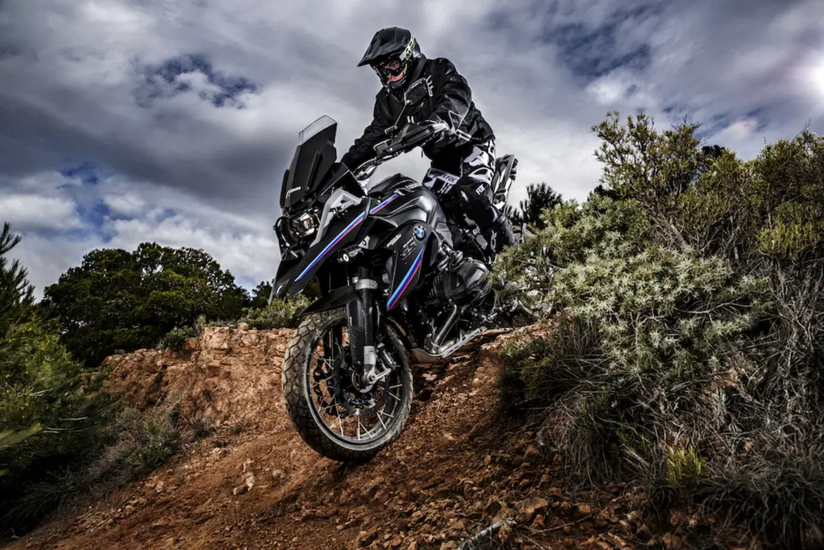 Rizoma "Cross the Limit", linea accessori per BMW R1200GS (12)