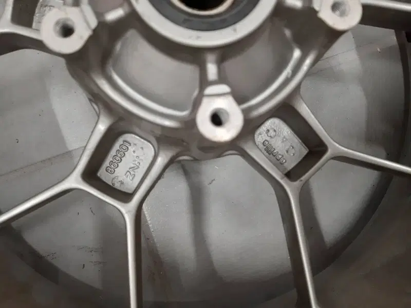 Cerchio ruota posteriore Aprilia Shiver 750 2006 (3)