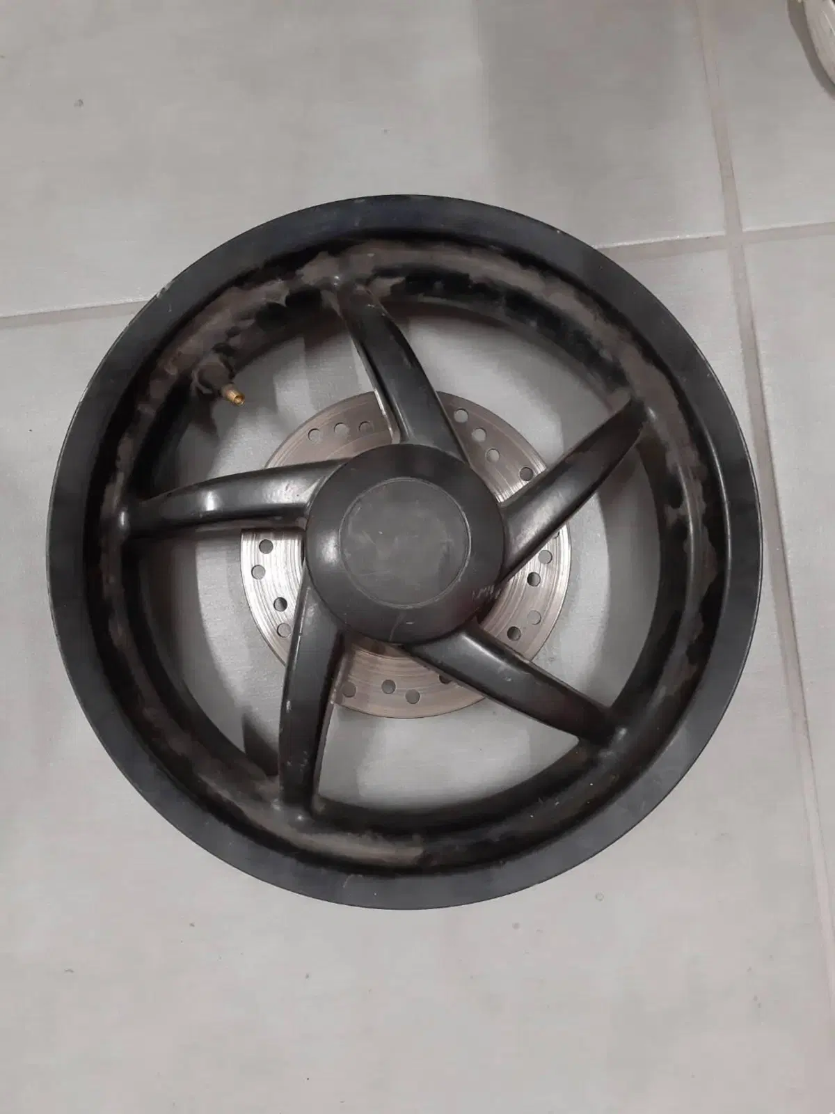 Cerchio posteriore Aprilia Sr 50 (3)
