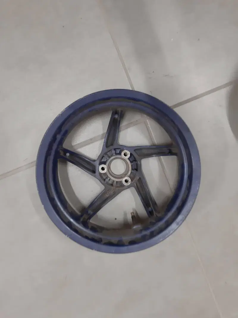Cerchio posteriore Aprilia Sr 50 (6)