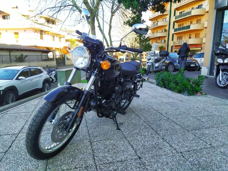Benelli Imperiale 400 (2021 - 25) (4)
