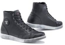 X-Street Waterproof: la nuova linea sneakers TCX