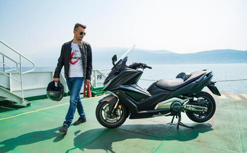 Kymco AK 550, più potenza con la versione 2020 (7)