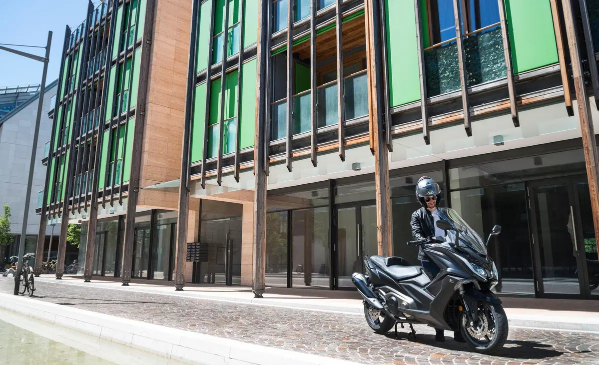 Kymco AK 550, più potenza con la versione 2020 (15)