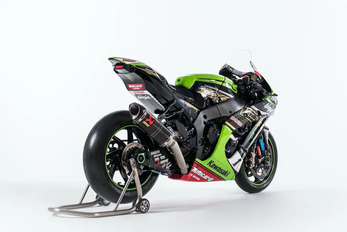 Kawasaki Superbike: la livrea delle Ninja ufficiali 2020 [GALLERY] (2)
