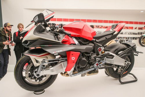 Bimota Tesi H2, tanti cavalli e meno peso