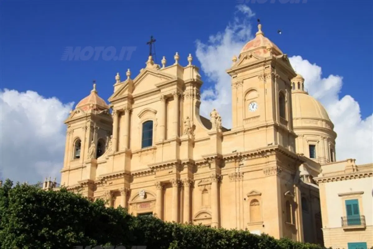 Viaggi. Da Palermo a Messina lungo le coste sud occidentale e sud orientale (23)